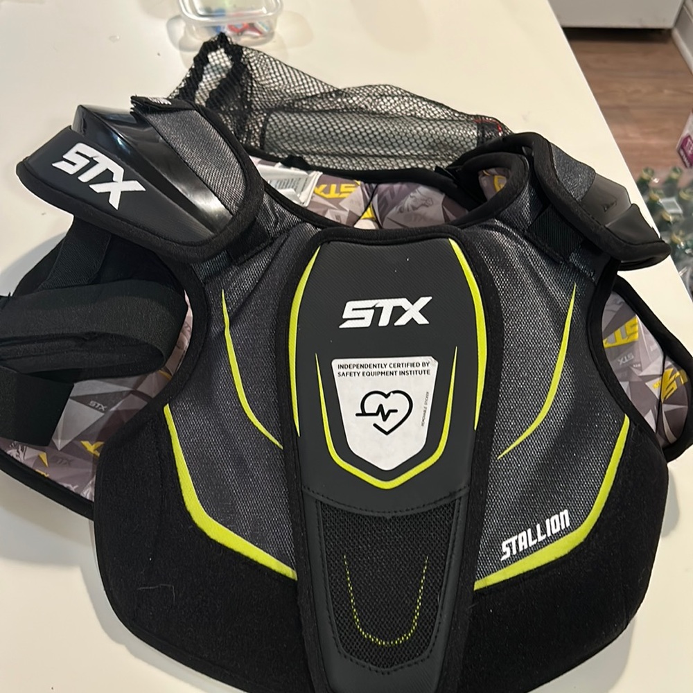 Brand new, worn 4 x STX Youth Stallion 200+ Lacrosse Shoulder Pads